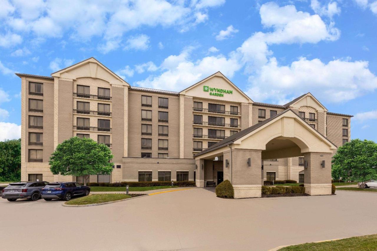 Wyndham Garden Kansas City Airport Exterior foto