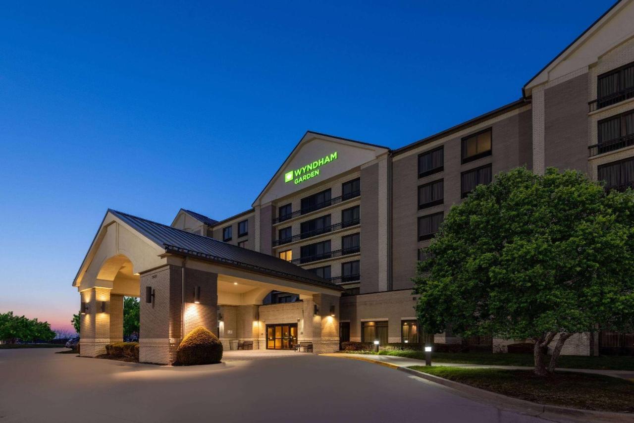 Wyndham Garden Kansas City Airport Exterior foto